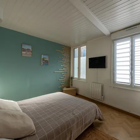 Casa Elimae - A 500 M De La *